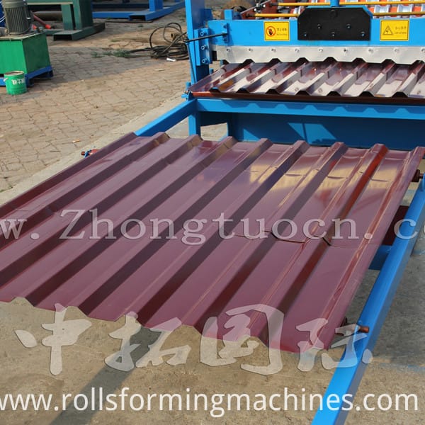 Roof panel roll forming machine (8)